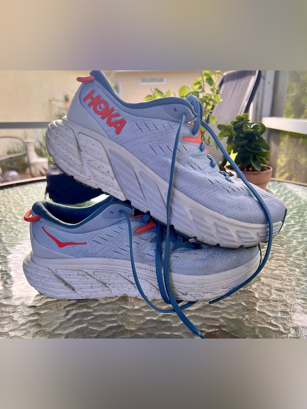 Hoka one one Gaviota 4 Women's size 9 baby blue